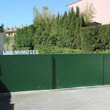 Lägenhet Acogedor Apartamento En Sagaro Girona